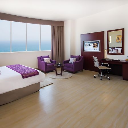 V Hotel Fujairah Luaran gambar