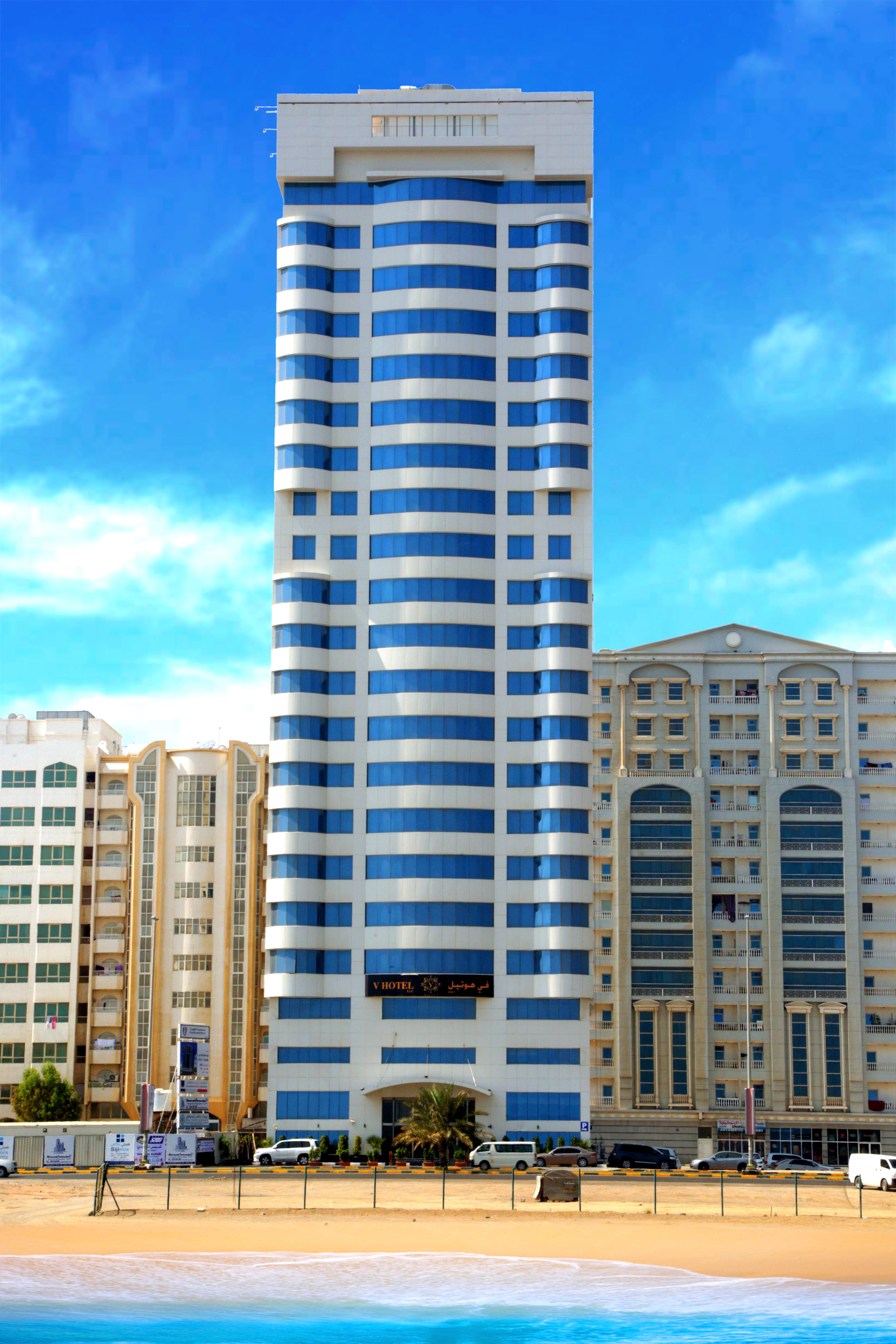V Hotel Fujairah Luaran gambar