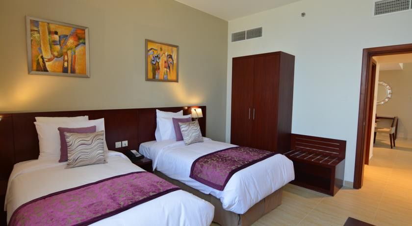 V Hotel Fujairah Luaran gambar