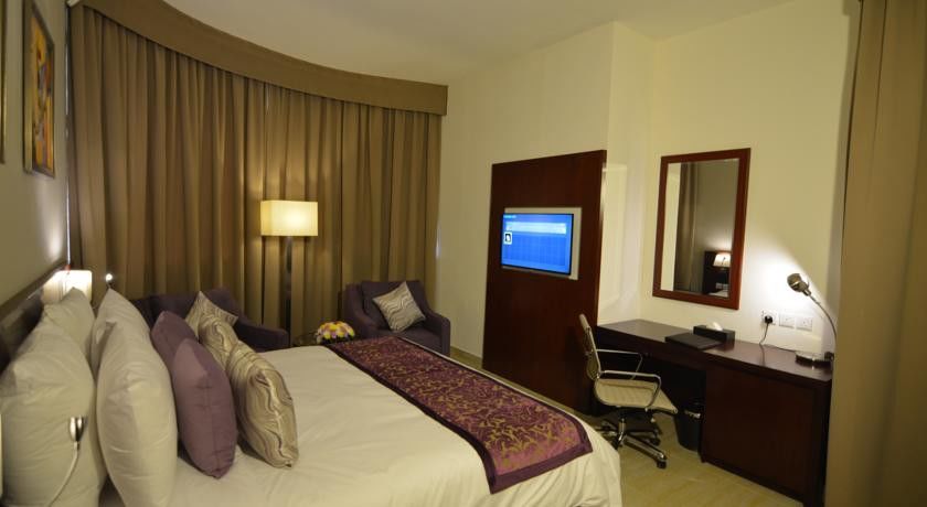 V Hotel Fujairah Luaran gambar
