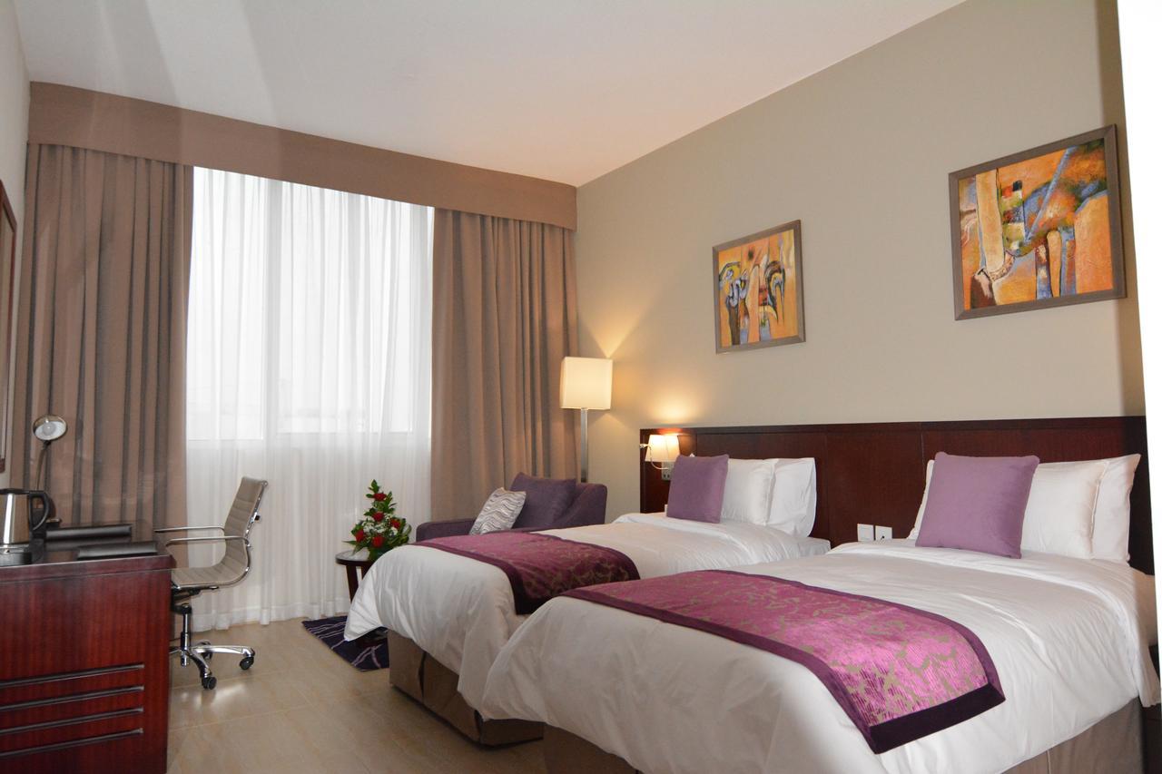 V Hotel Fujairah Luaran gambar